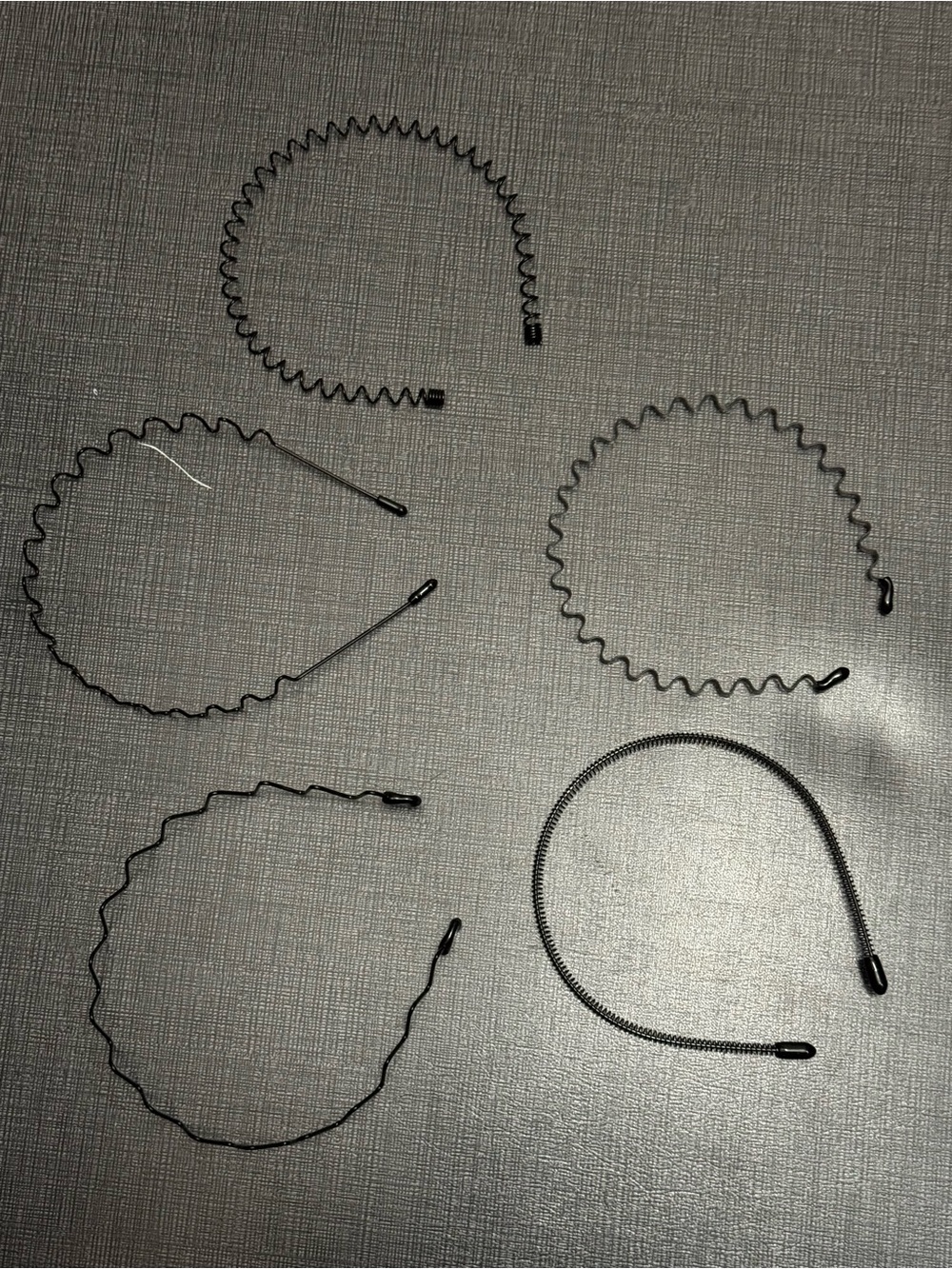 Set of 5 Black Metal Wave Headbands